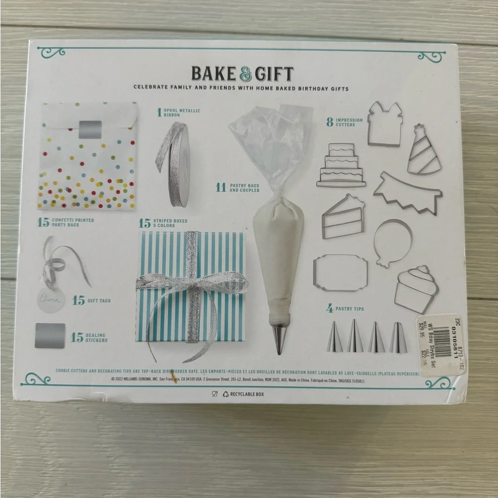 NWOT - Williams Sonoma Birthday Baking kit